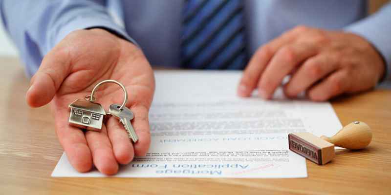 Можно ли продать квартиру после вступления в наследство по завещанию